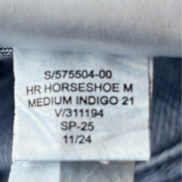 Gap High Rise Ultra Soft Horsehoe Jeans in Medium Indigo 16 Tall - Picture 8 of 8